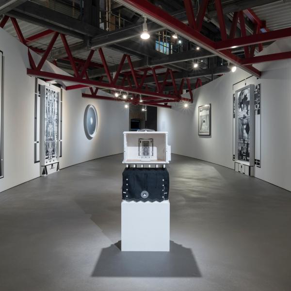 Briti-Saksa arhitekti ja kunstniku Pascal Bronneri maailma esimest isikunäitust “Joonistatud paralleelilmad” (Eesti Arhitektuurimuuseum)